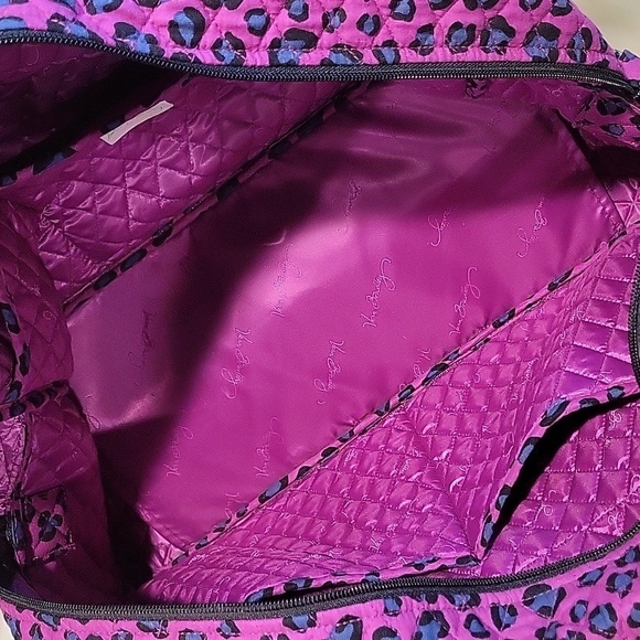Vera BRADLEY Animal Print Weekender Travel Bag. - Picture 5 of 6
